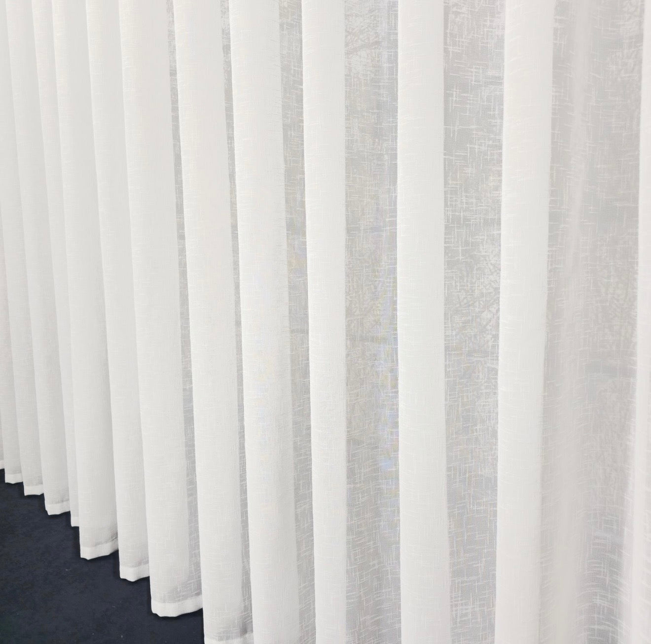 Wave Vorhang „Linea“ – Struktur Halbtransparent in Reinweiß