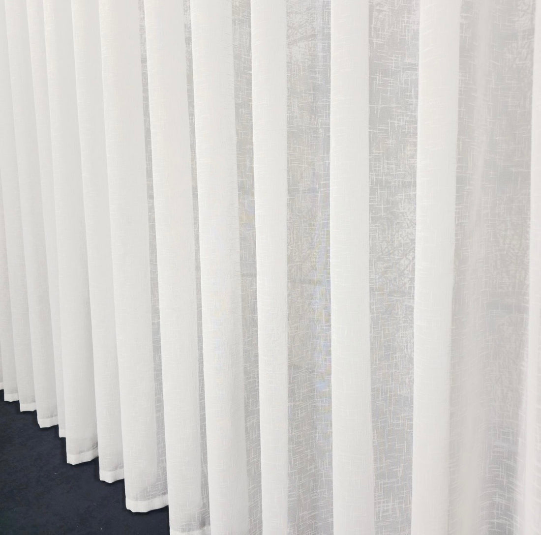 Wave Vorhang „Linea“ – Struktur Halbtransparent in Reinweiß