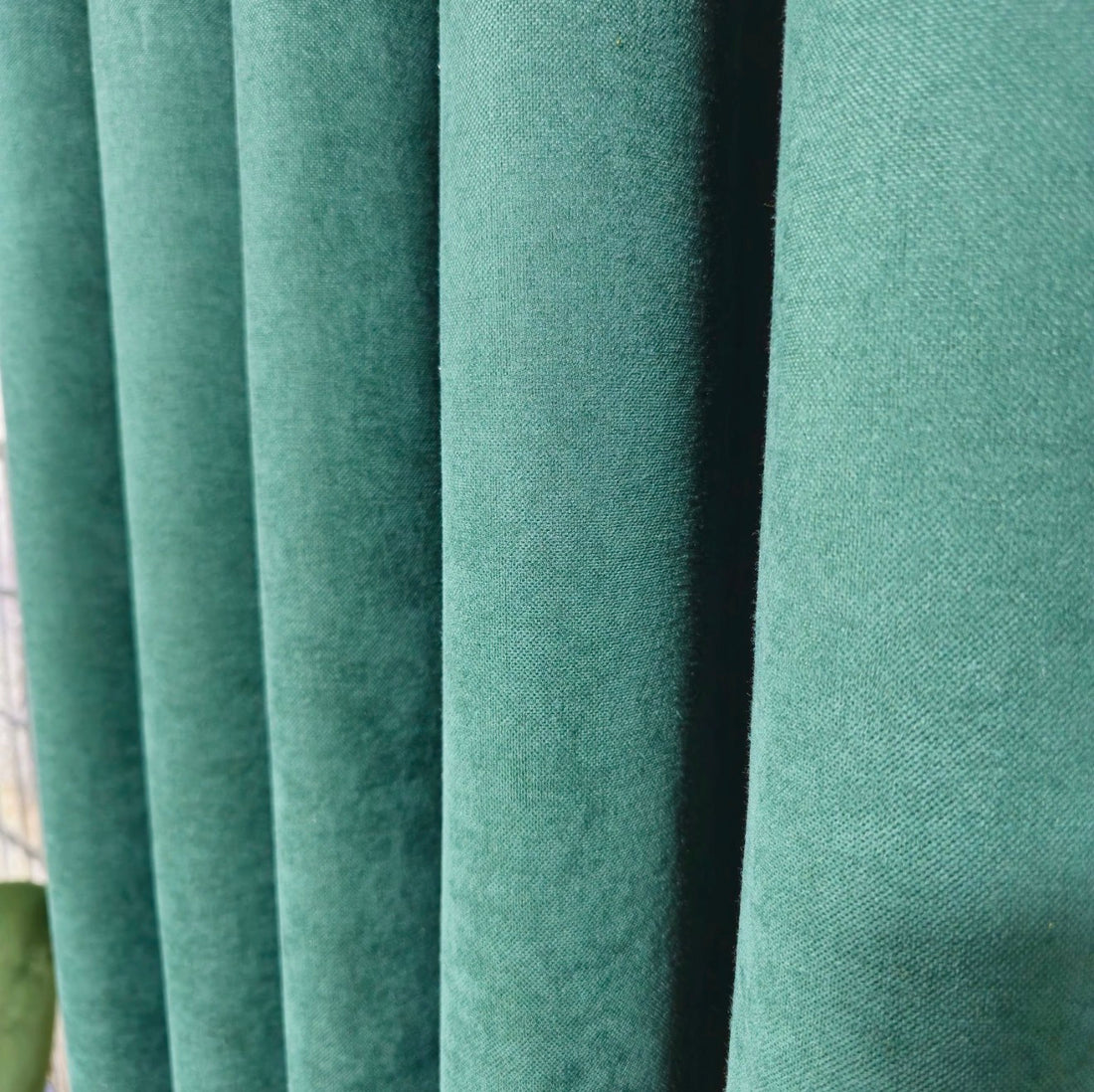Verdunkelungsvorhang „Emerald“ – Samtoptik in Petrol