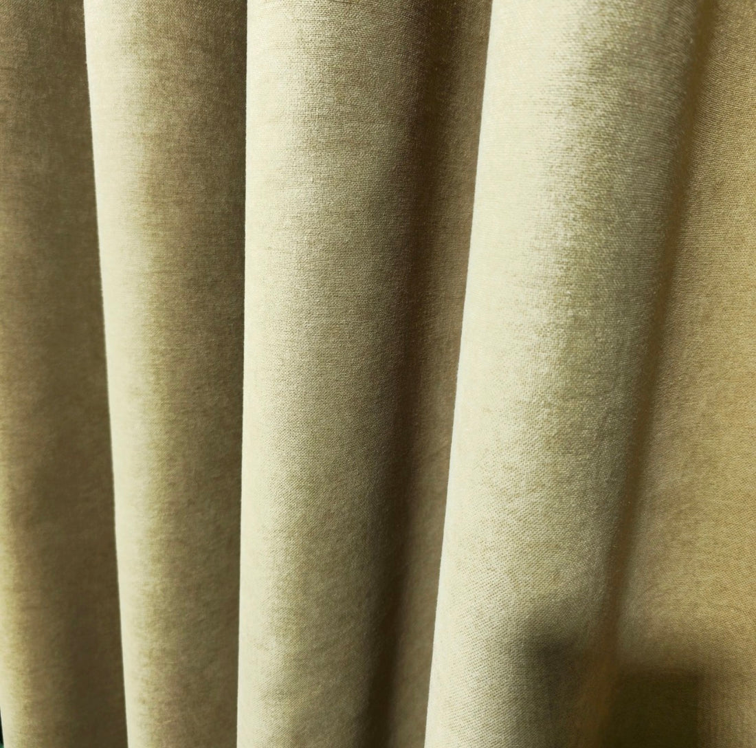 Wave Vorhang „Solea“ – Blickdicht in Senfgelb