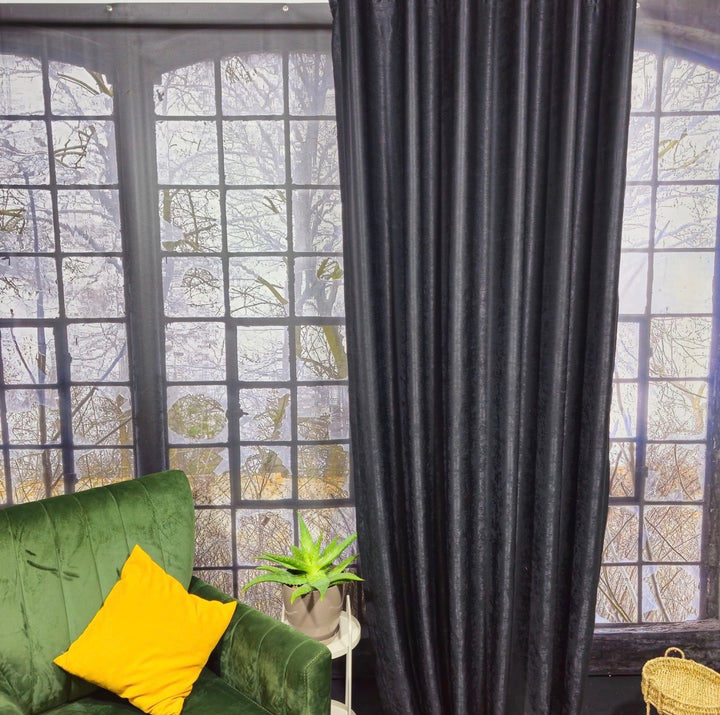 Verdunklungsvorhang „Noir Luxe“ – Samt in Espresso-Braun