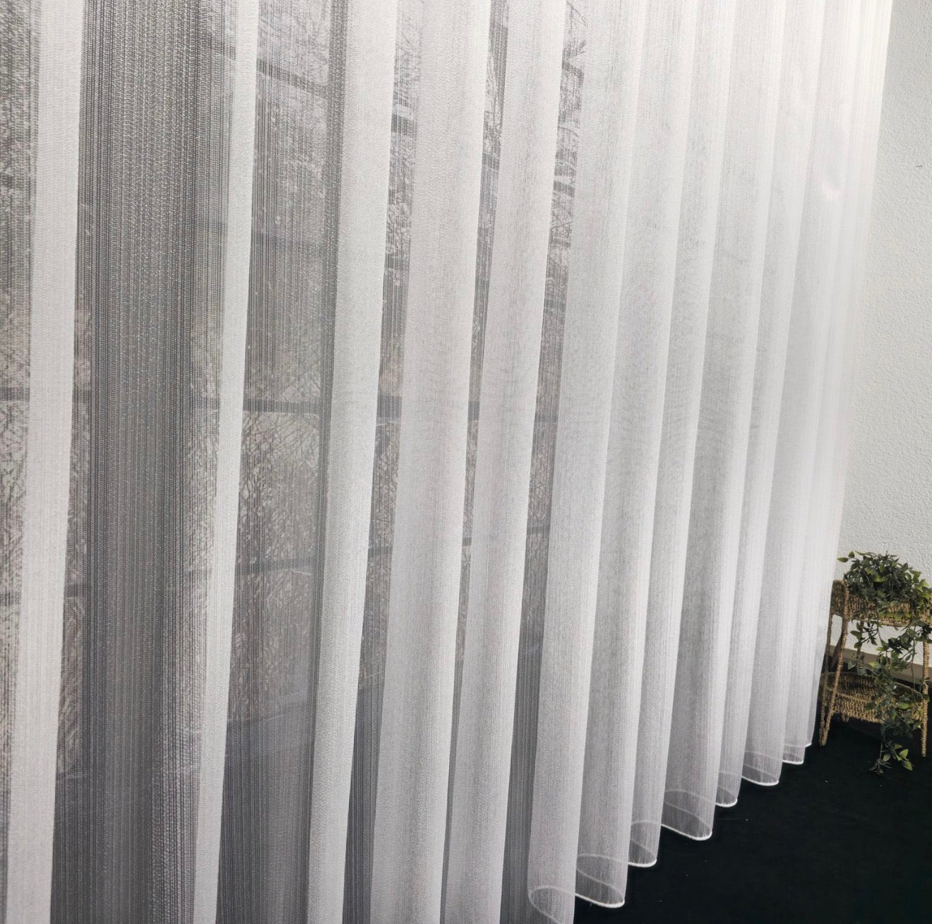 Wave Vorhang „Velora“ – Feinstruktur Halbtransparent in Reinweiß